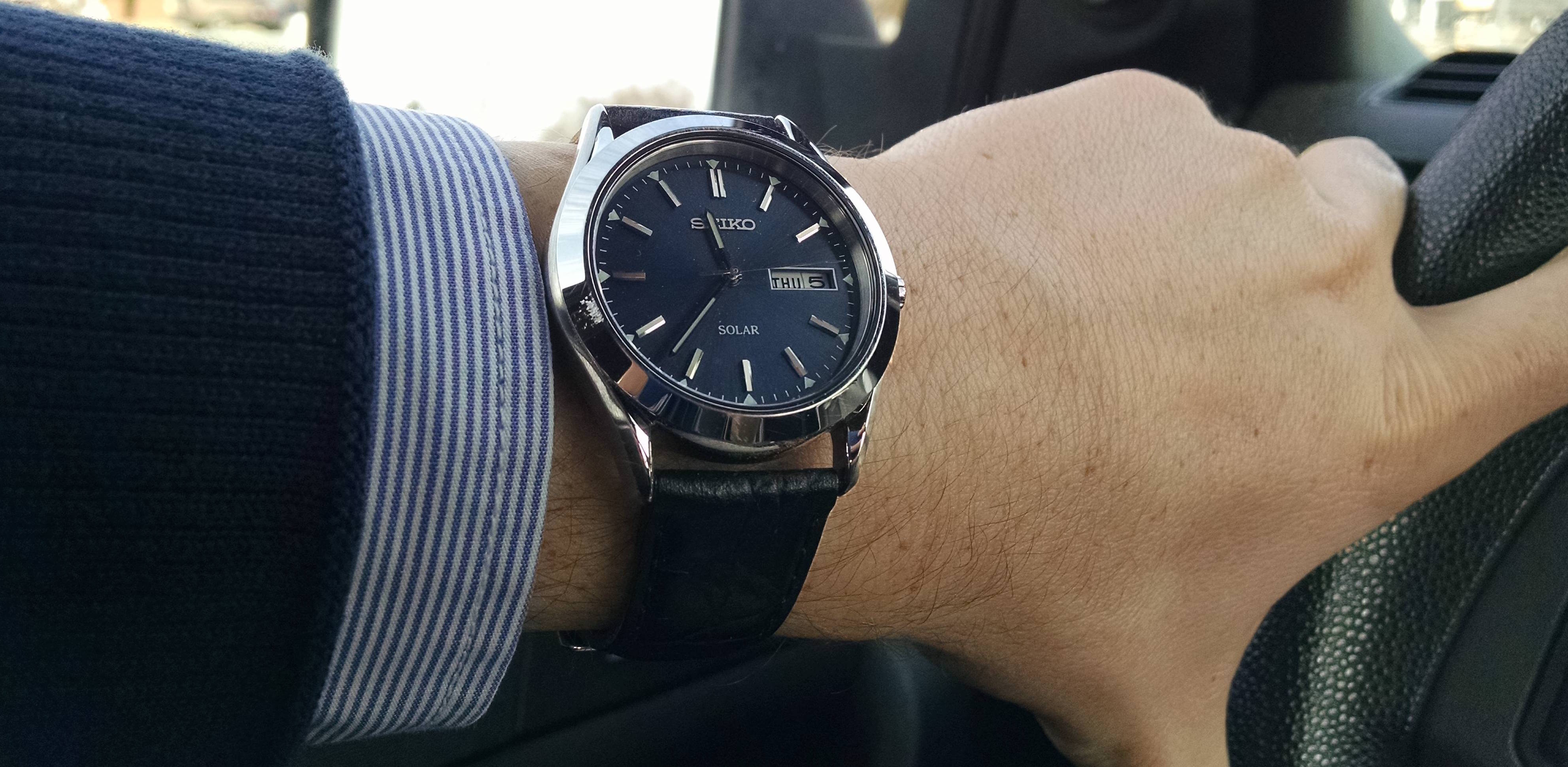 Seiko SNE049 Stainless Steel Solar Watch Review