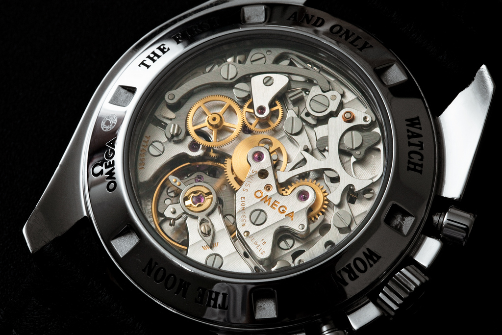 Japanese Automatic Movement vs Swiss Automatic Movement - WatchReviewBlog