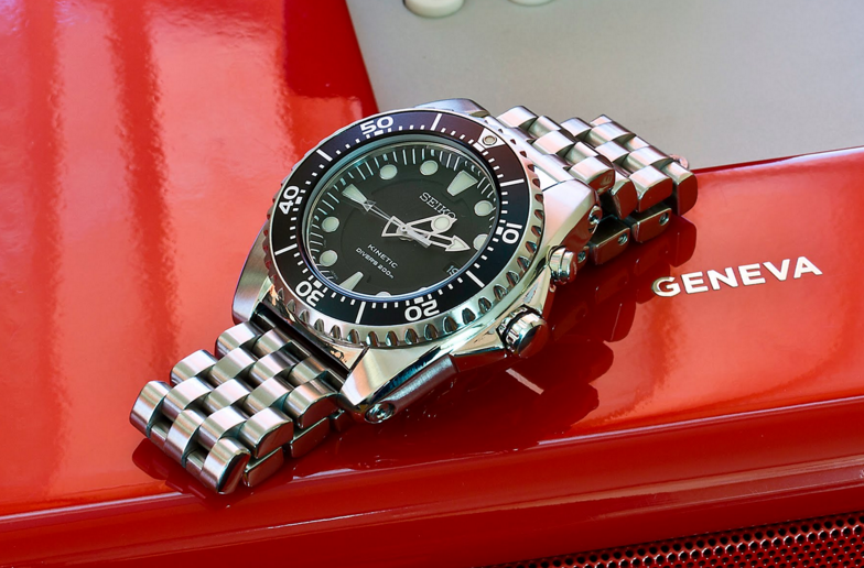 Top 5 Best Seiko Kinetic Watches - WatchReviewBlog