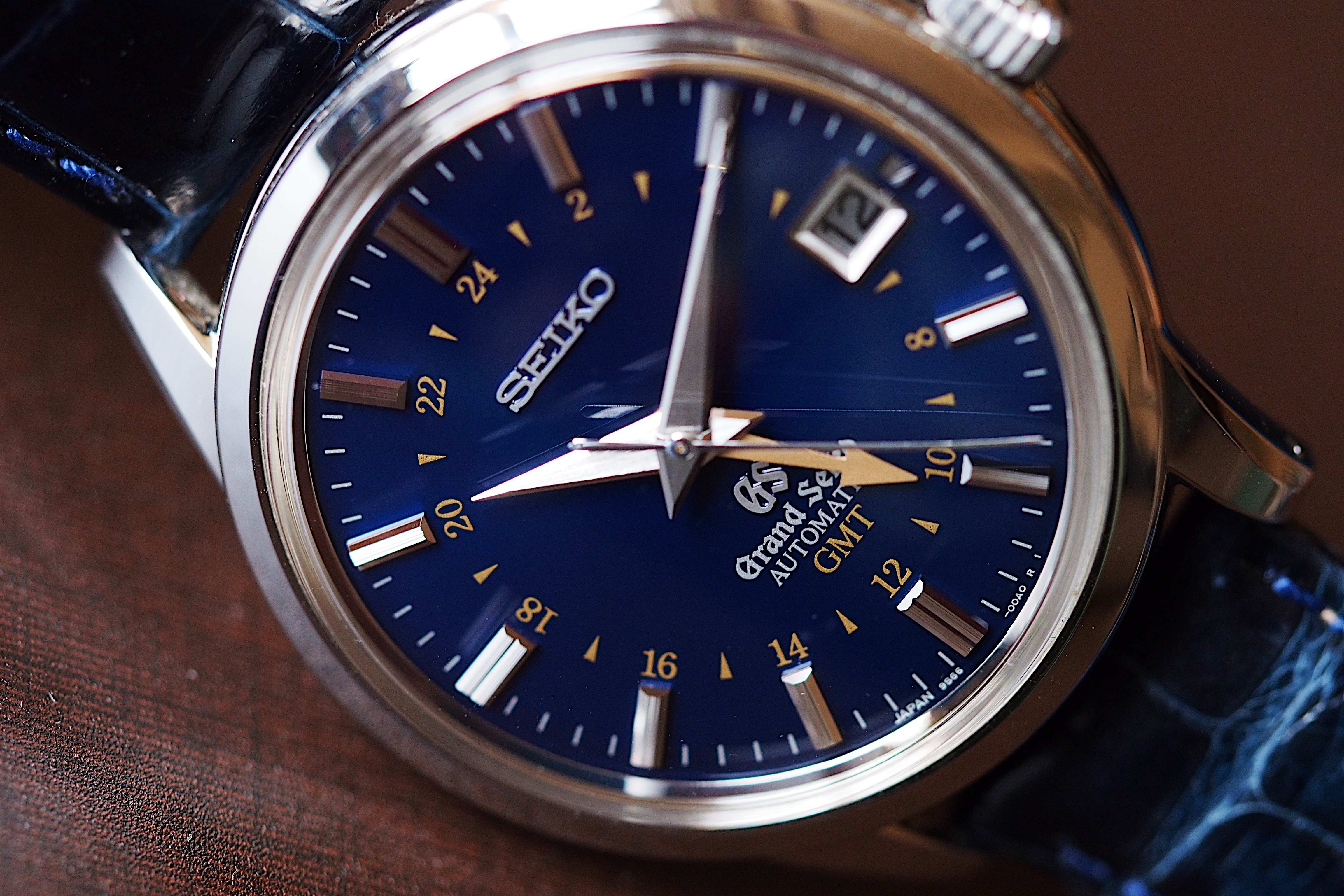 What's So Special About GS Grand Seiko Watches? - WatchReviewBlog