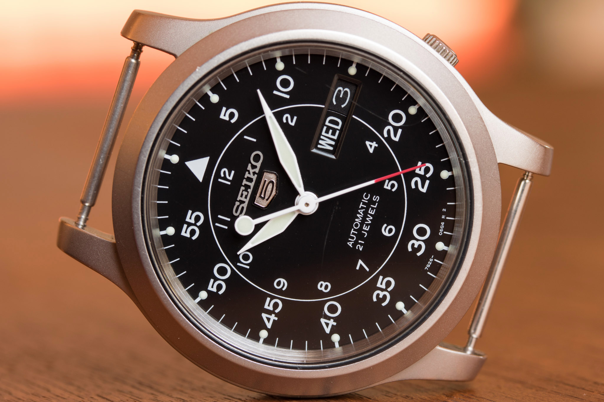 Top 6 Best Everyday Casual Watches For Men - WatchReviewBlog