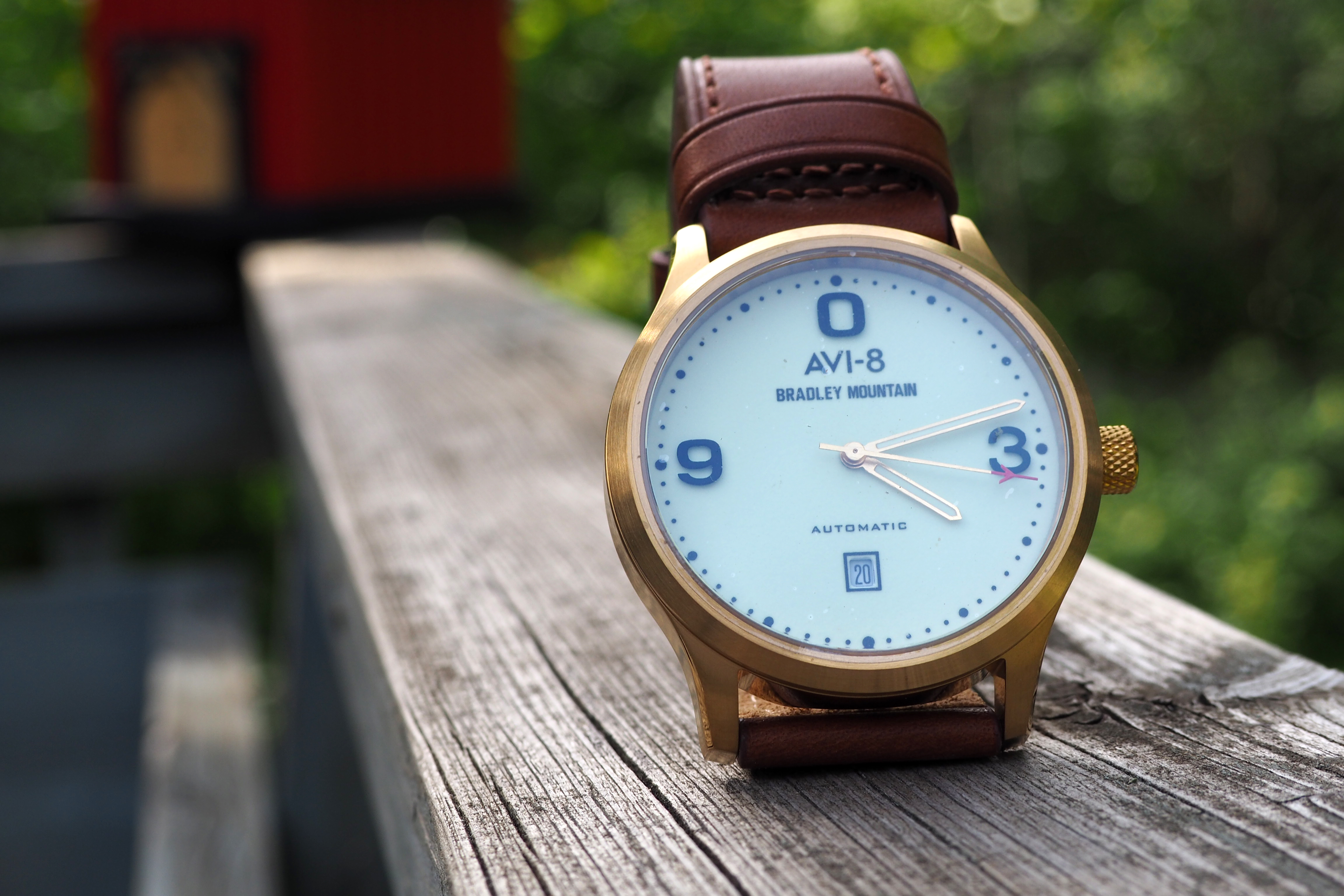 AVI-8 FLYBOY AV-BRADLEY-01 Watch Review