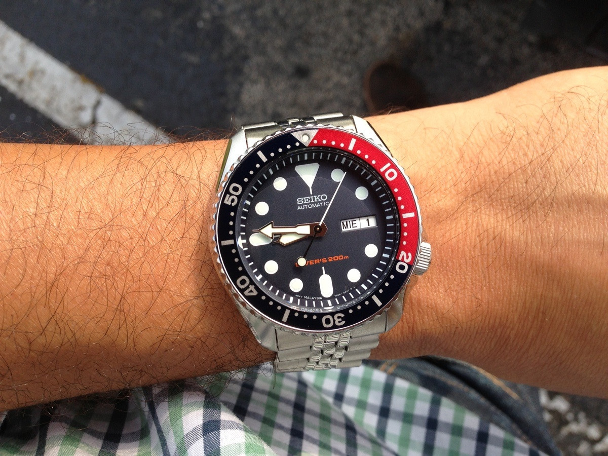 Seiko men's skx175 discount