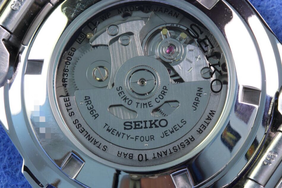 seiko 5 sports automatic 24 jewels 100m 4r36a