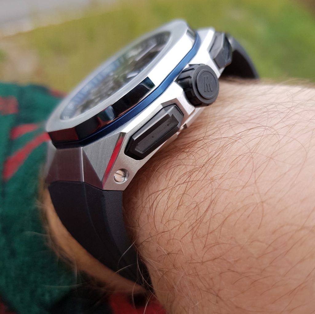 View of the bezel ring from side