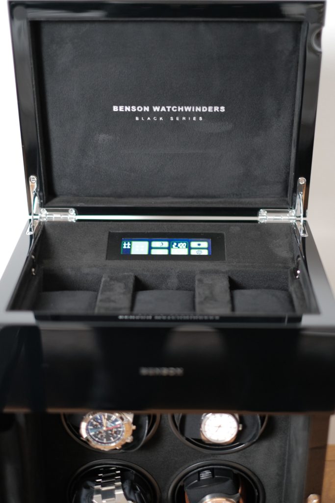 Benson logo and top compartment