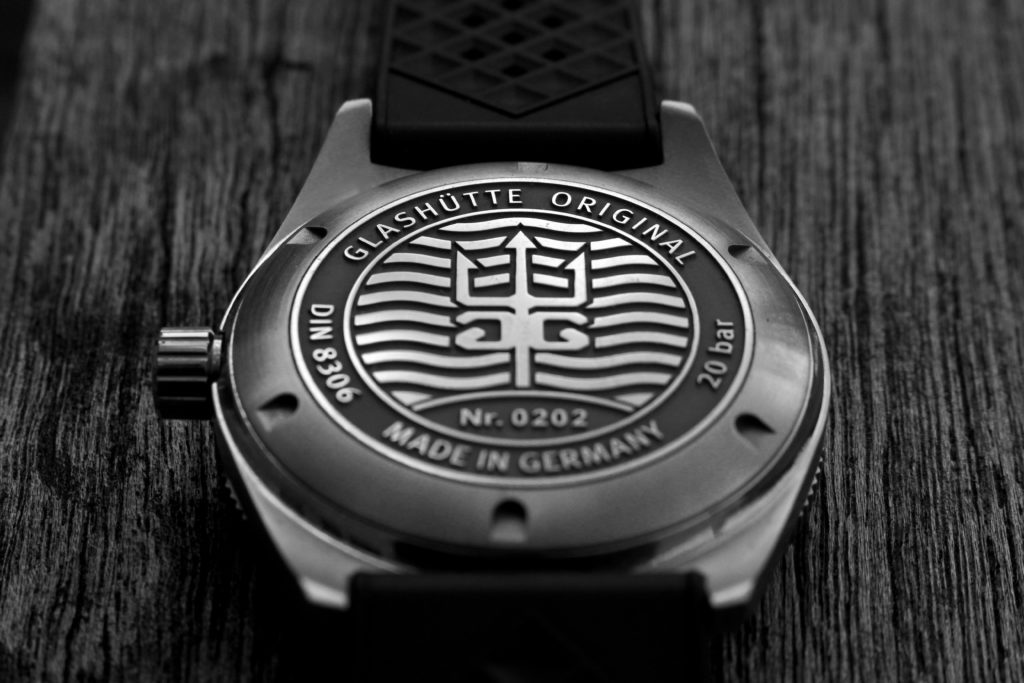 Engraved caseback of SeaQ