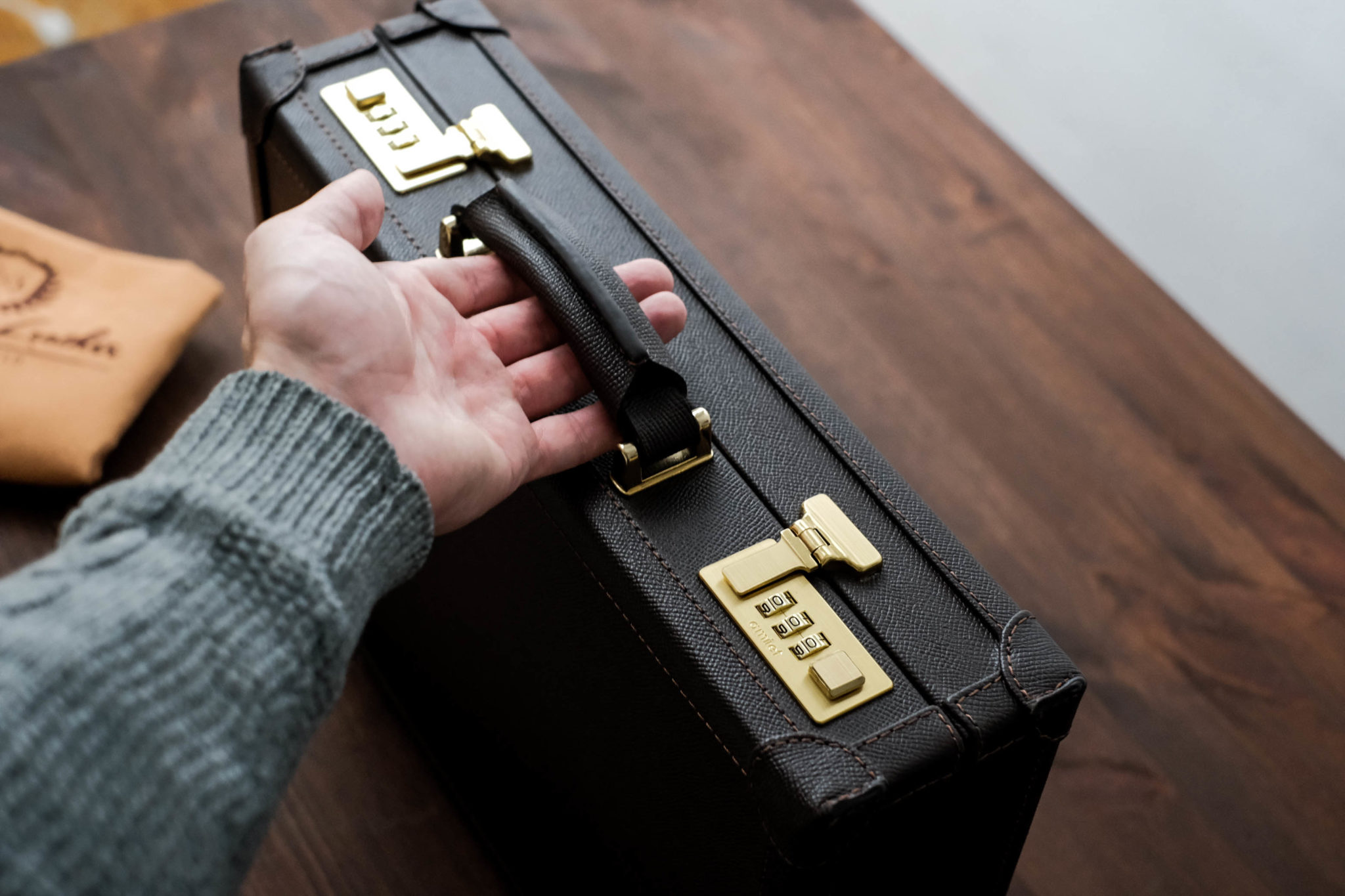 Bosphorus Leather Exquisite Watch Accessories Review WatchReviewBlog