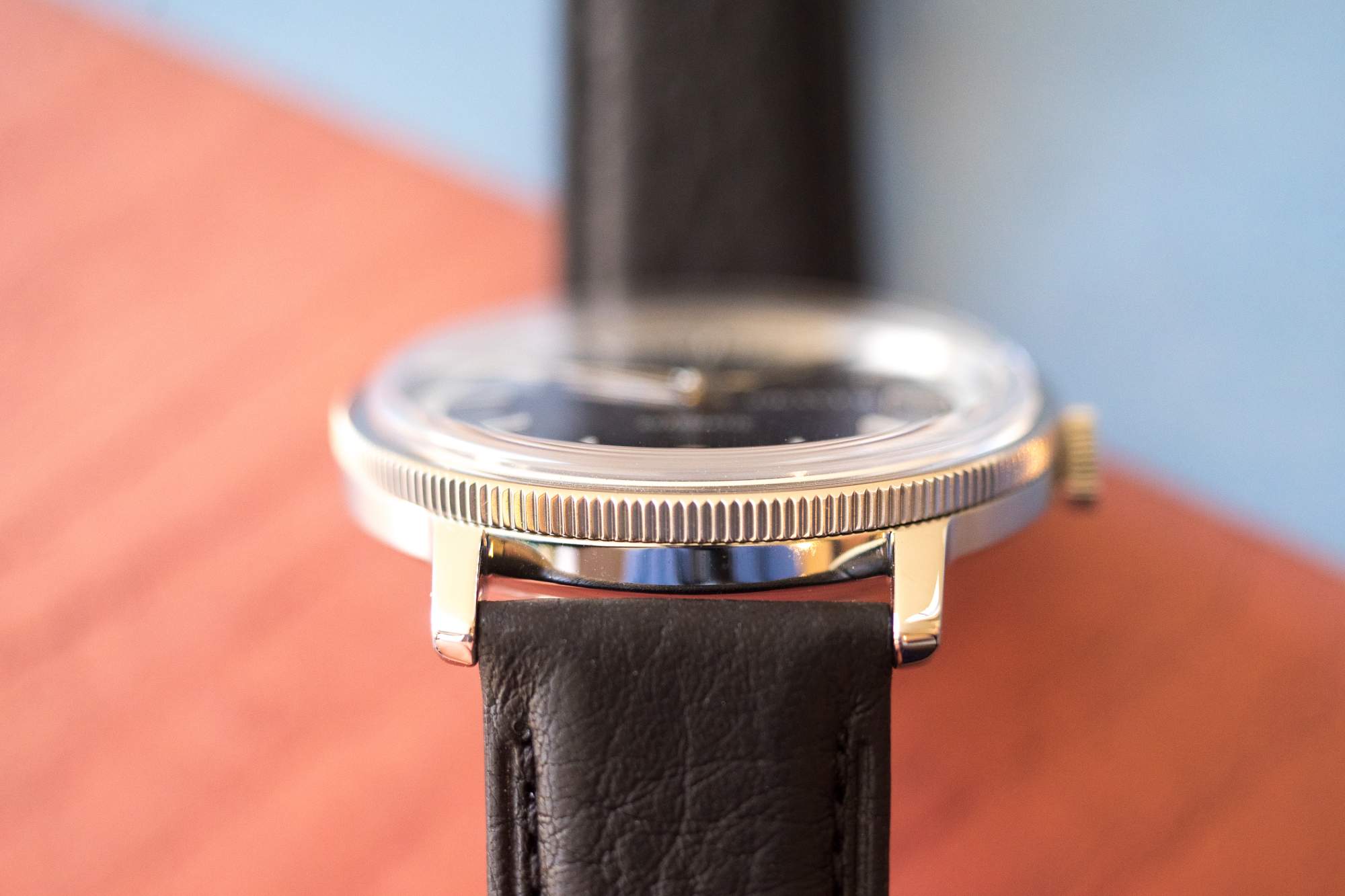 Bravur case and lugs