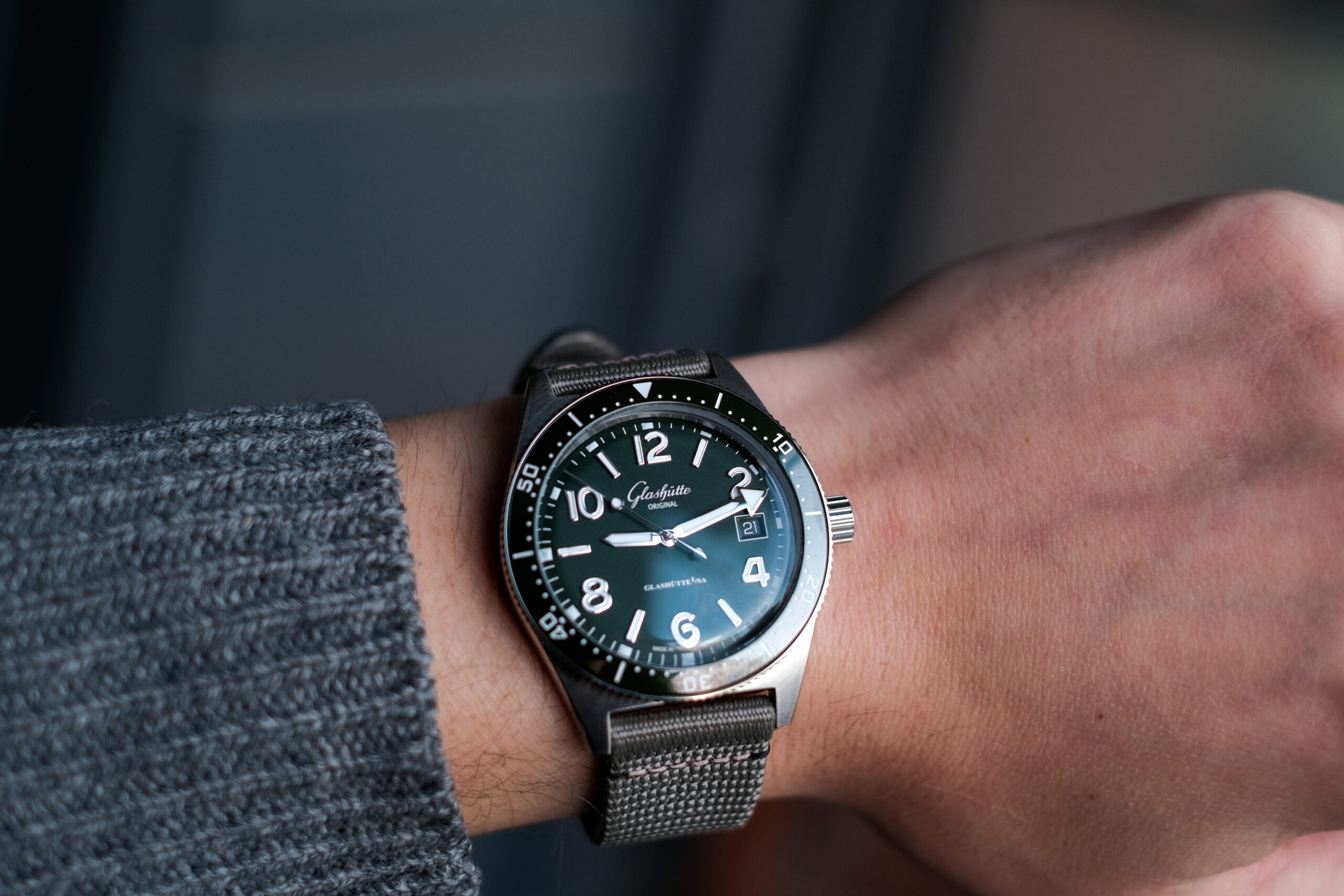 SeaQ Reed Green Wrist Shot