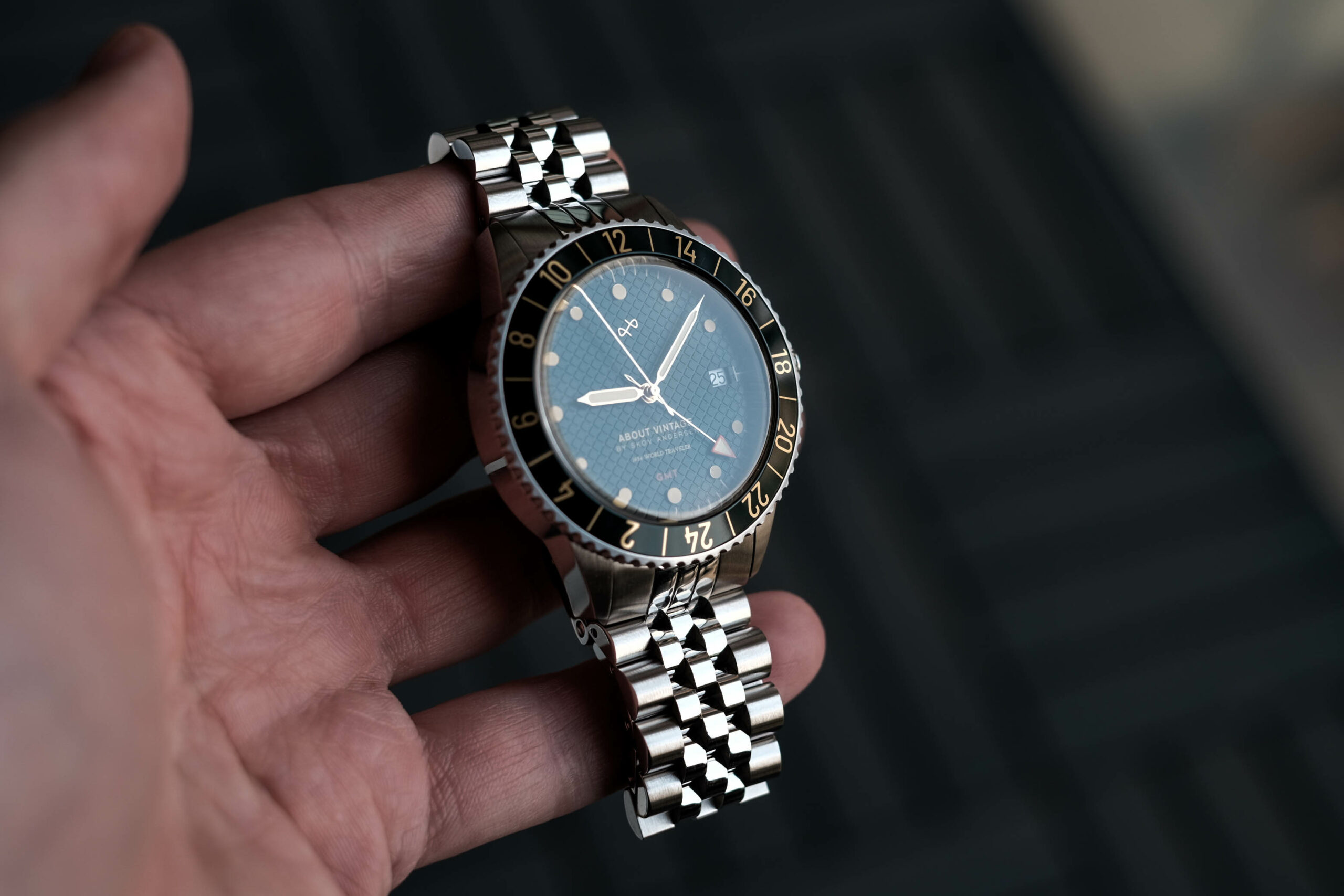 About Vintage 1954 GMT Green Turtle Watch Review - WatchReviewBlog
