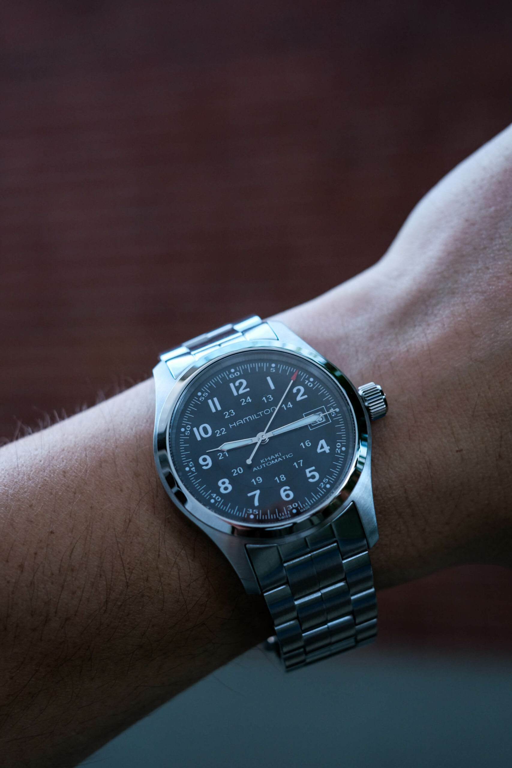 Hamilton Khaki Field Automatic 38 Wrist shot sharp