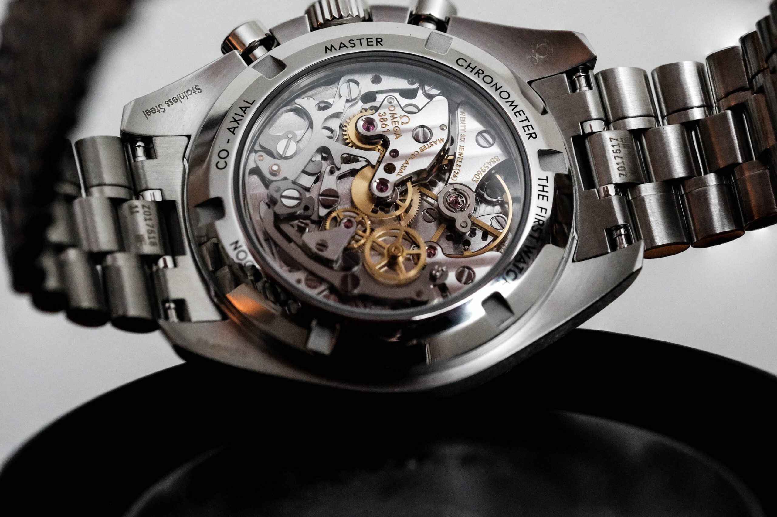 Omega-Speedmaster-Calibre-3861-Movement