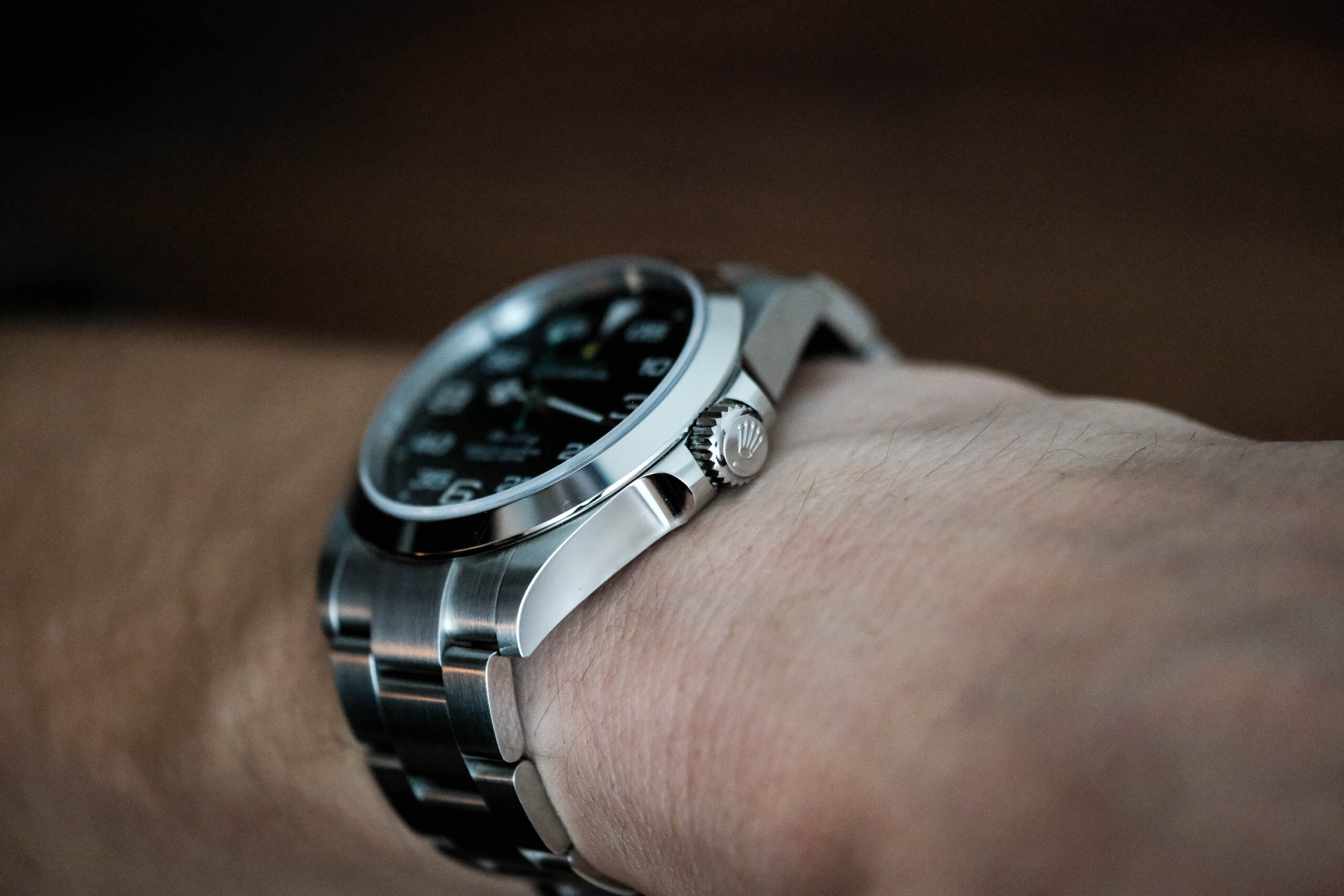 Air-king-wrist-shot-crown-guards