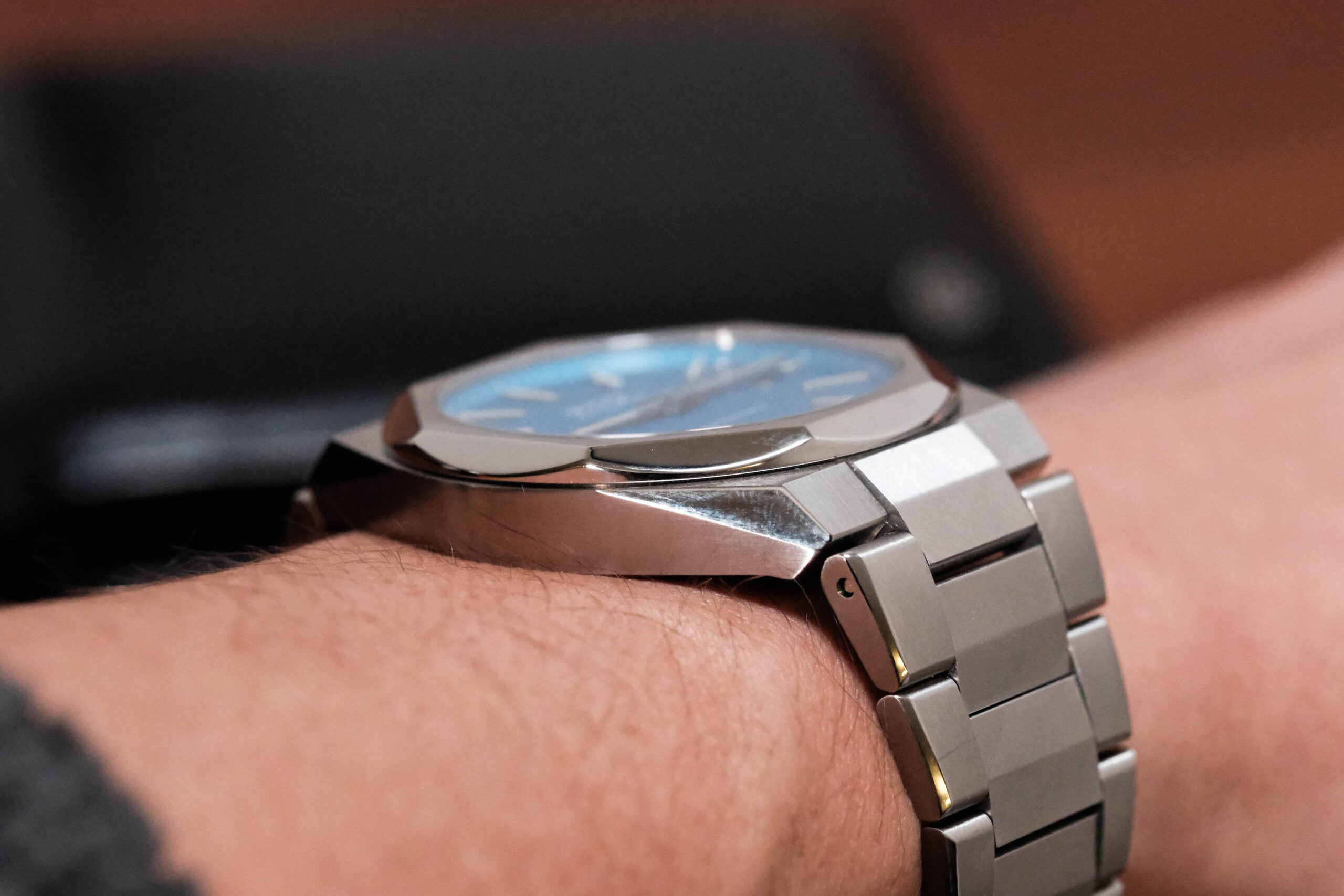 Multifort 8 One Crown Bezel