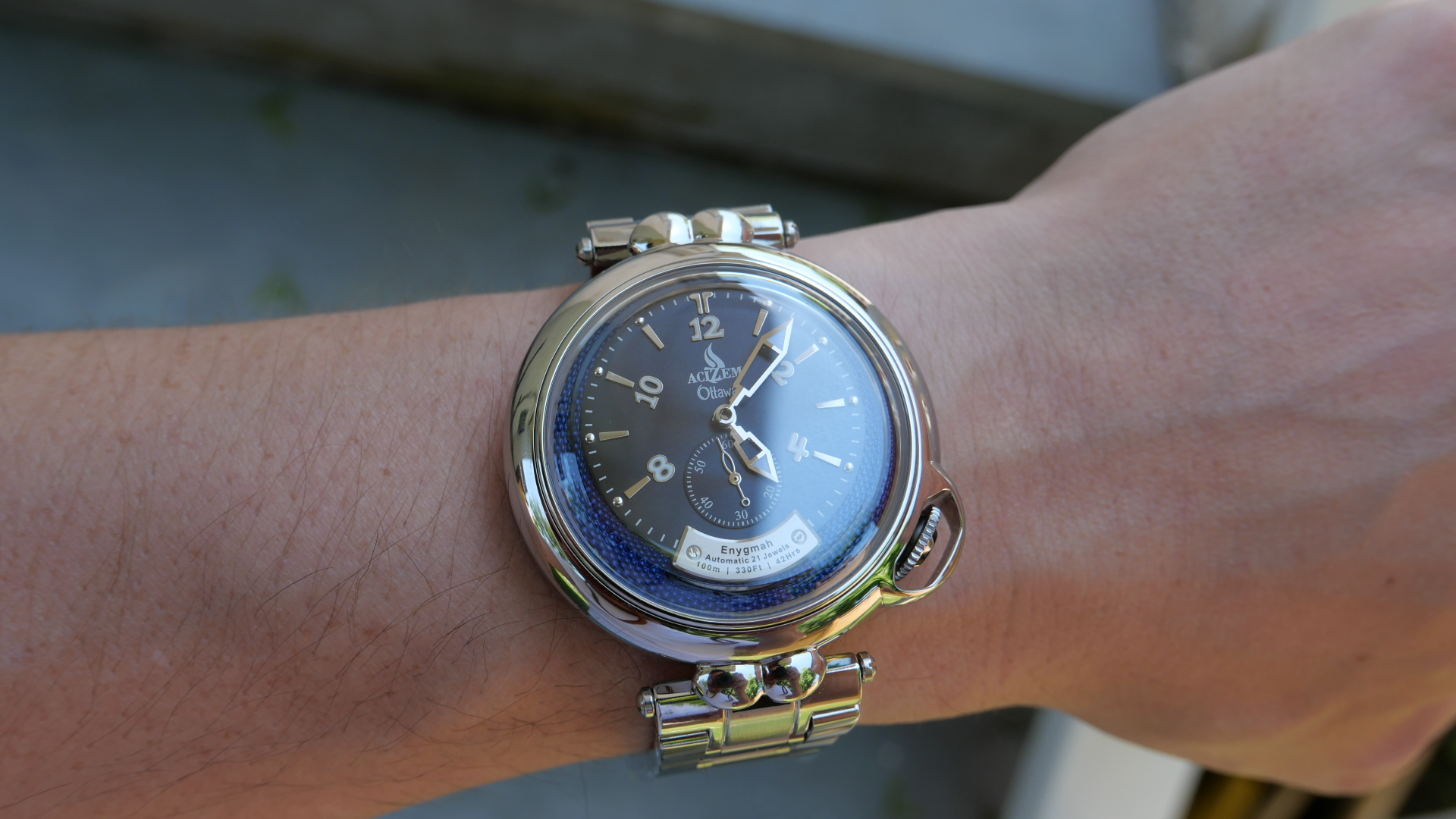 Acizem-Enygmah-Wrist-Shot