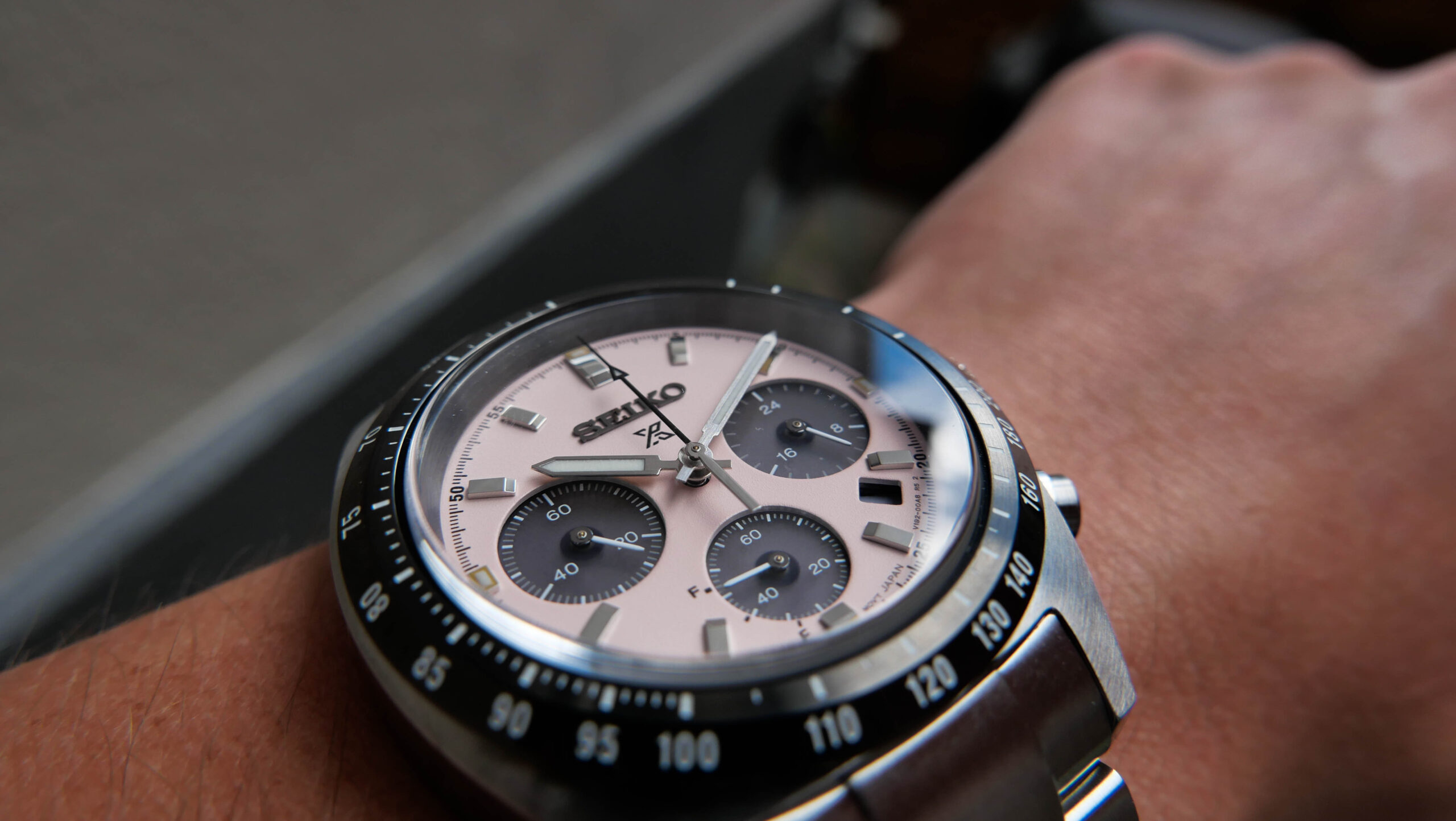 Seiko Speedtimer SSC963 Dial Macro